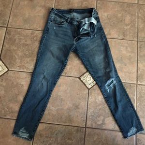 Abercrombie & Fitch Distressed Jeggings